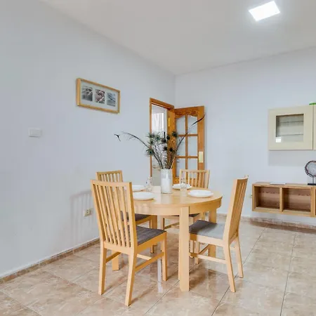 Three Bedroom Ii Near Sc Daire