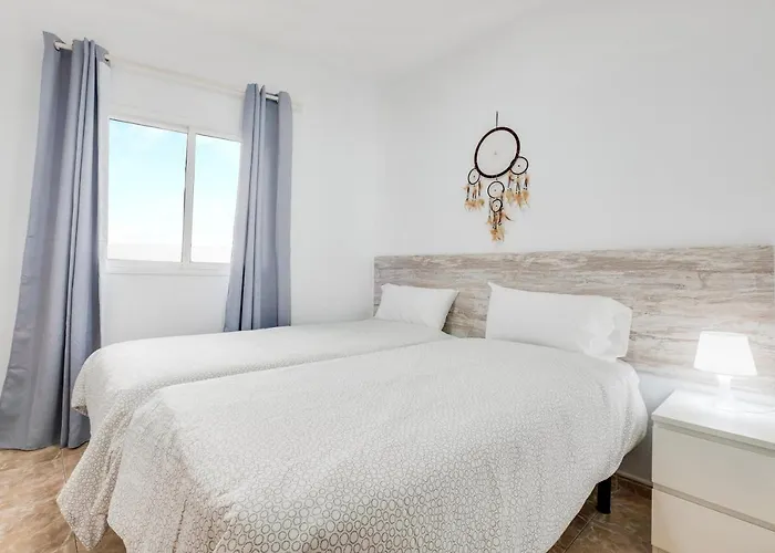 Appartement Three Bedroom Ii Near Sc