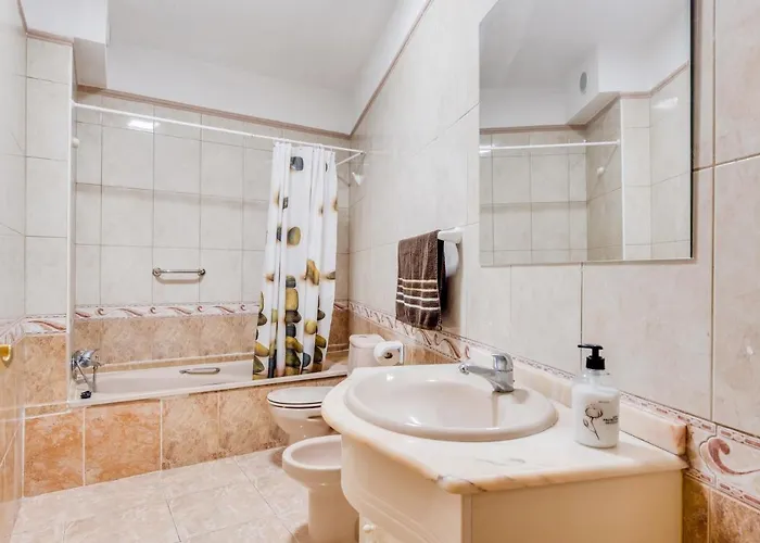 Three Bedroom Ii Near Sc * Bocacangrejo