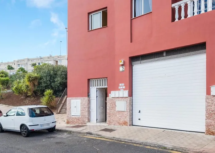 Three Bedroom Ii Near Sc Appartement